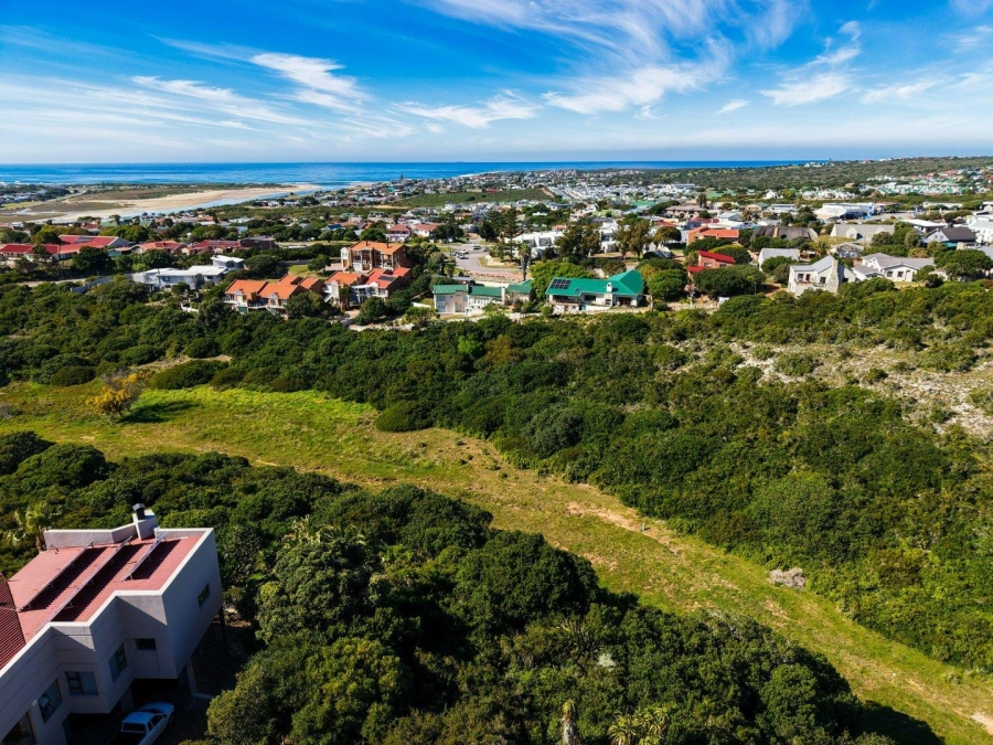 3 Bedroom Property for Sale in Stilbaai Western Cape